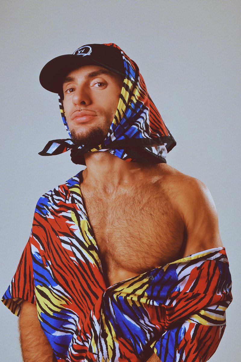 Featured in <a href="/DesnudoMagazine/">Desnudo Magazine</a> Jan 2025 issue | <a href="/jolianfrx/">Jolian</a> photographed by <a href="/Oh_Dii/">Trae</a>