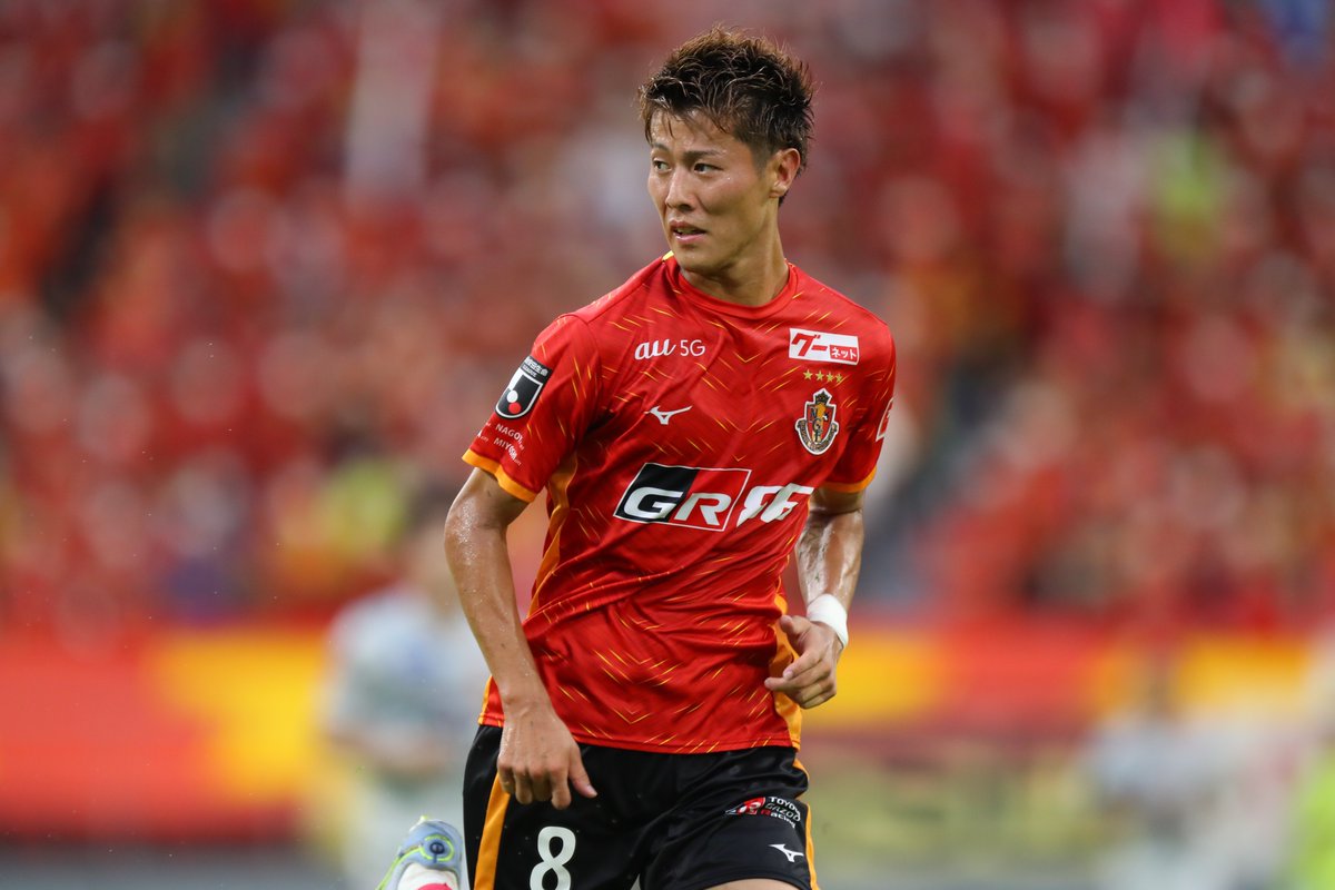 nge_official's tweet image. #柿谷曜一朗 選手が現役引退を発表されました。#grampus では2021～2022シーズンに在籍。類まれなるサッカーセンスと卓越したスキルを武器に2021シーズン、ルヴァンカップ優勝時も中心メンバーとして活躍しました。

柿谷選手、長きにわたるプロ生活、本当にお疲れ様でした☺️

#ありがとう曜一朗