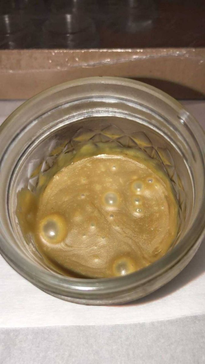 Guapack199409's tweet photo. HASH ROSIN
300 OZ
550 TWO OZ’S
1000 QP https://t.co/fjSwOqUPan