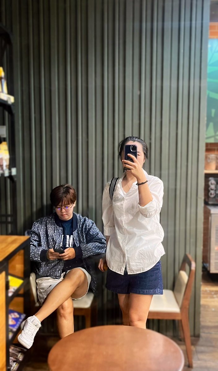 ChananthonKoy's tweet photo. 🫶🏻#คบทอม #ชอบผู้หญิง #มีแฟนเป็นผู้หญิงแต่โคตรมีความสุข https://t.co/5zoGmmlnep