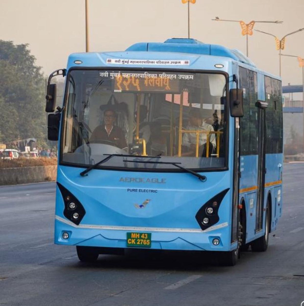 NMMConline's tweet image. ’कोल्ड प्ले’ संगीत कार्यक्रमासाठी एन.एम.एम.टी. बससेवा उपलब्धता

सविस्तर वृत्त लिंक :-
facebook.com/share/p/15oogX…

#nmmt #navimumbaimunicipaltransport #nmmtbusservices #coldplay #coldplayconcert