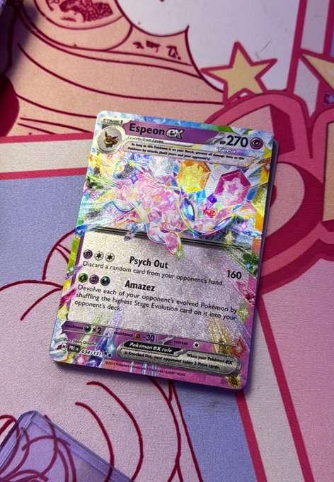 1st pack of Prismatic & I pulled this cutie https://t.co/tpuunEmY38