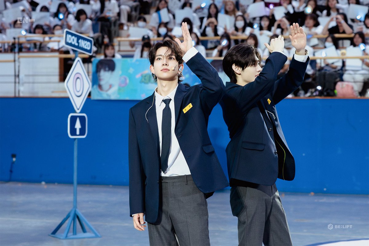 ENHYPEN's tweet photo. ENHYPEN
<돌박2일 - 홈커밍데이>
Photo Sketch 📸

(https://t.co/YVbGTnYIox)

#ENHYPEN #엔하이픈
#돌박2일 #IDOL1N2D https://t.co/A6pbDe9M6R