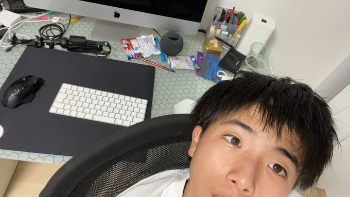 中谷 マーク tweet media