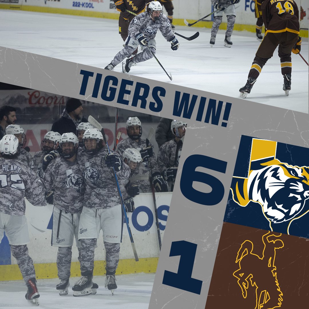 ETBU_Hockey's tweet image. Looks like this cowboy isn’t gonna make it back to the stable 🤠

#TIGERSWIN #TCHC