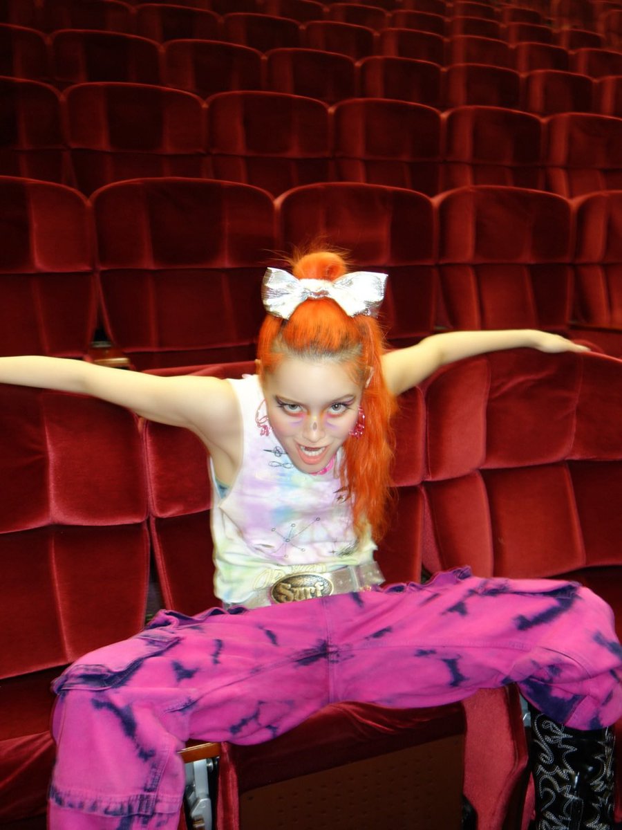 XGOfficial_'s tweet image. To. MY BEST PARTNER✨💫🌠
👱‍♀️HAPPY 23rd BIRTHDAY💛💛💛
みんなの太陽ちーちゃん🌞✨✨✨
いつもみんなを明るく照らしてくれてありがとう😌
ちさのパワーは偉大で無限大♾️🪐🌞❤️‍🔥
23歳も輝きまくってね💫🌠🌞🫶
Love you so much❤️and thanks for always being an awesome friend💕💞

#CHJU
#XG