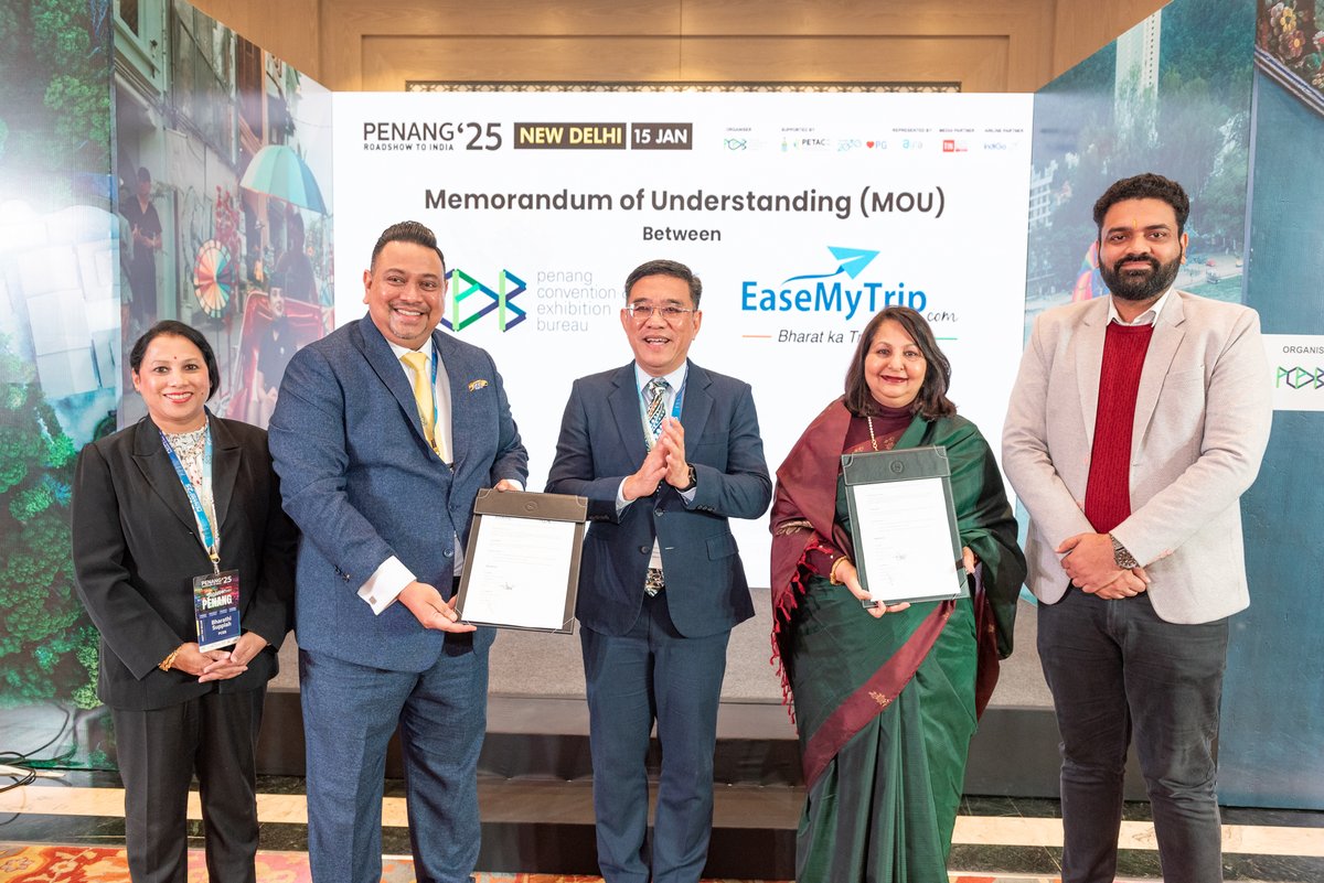 PCEB_MY's tweet photo. A highlight of the Penang Roadshow to India 2025 was the signing of a Memorandum of Understanding (MOU) between the Penang Convention & Exhibition Bureau (PCEB) and EaseMyTrip (EMT), held in New Delhi on 15 January 2025.
#PCEB #PRTI2025 #DiscoverPenang #NewDelhi #MOU https://t.co/ItmwjGjy3Z