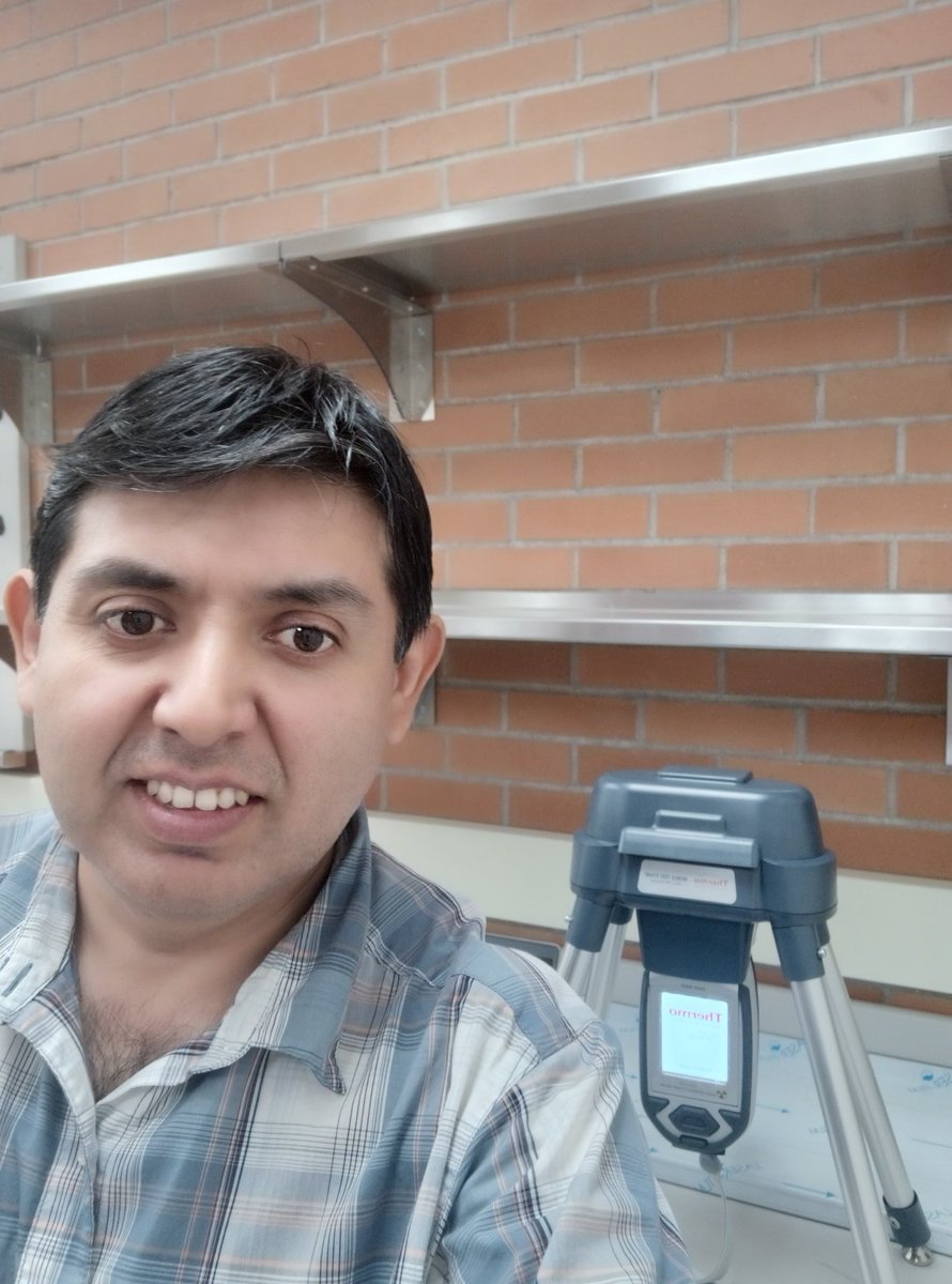 Luis Flores-Blanco (@luisfb78) on Twitter photo In the middle of the lab work. Behind me is a pXRF equipment for compositional analysis. <a href="/ASUBeingHuman/">School of Human Evolution and Social Change</a> <a href="/ASU/">Arizona State University</a> In the middle of the lab work. Behind me is a pXRF equipment for compositional analysis. <a href="/ASUBeingHuman/">School of Human Evolution and Social Change</a> <a href="/ASU/">Arizona State University</a>