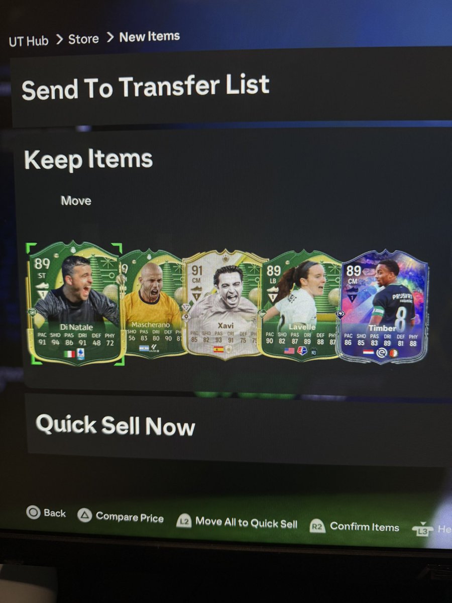 EdwinPinos2's tweet photo. First toty packed in years and got blessed in 89+5 rewards #fc25 #ultimateteam #futchamps #TOTY #TOTY2025 https://t.co/VxK8W24mIn