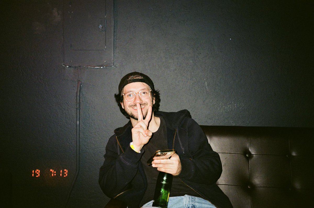 cessssarrr's tweet photo. My friend took this picture and I actually like it  (rare) https://t.co/Y3HVLhc7br