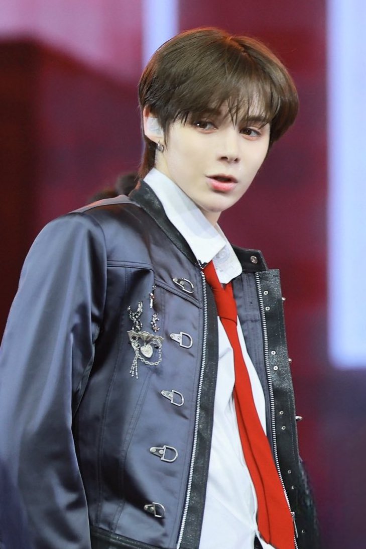 SMTR25 trainee a JJ JayJay