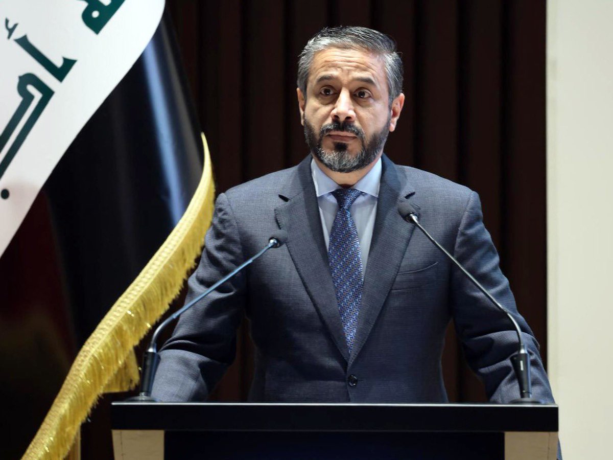 انطلقت في العراق أعمال النسخة الثانية لأسبوع العلم العراقي الإيراني، بمشاركة أكثر من مئة جامعة من البلدين .. رعينا توقيع البرنامج التنفيذي بين وزارة التعليم العالي والبحث العلمي ونظيرتها الإيرانية، وأكدنا أن الحكومة العراقية ومؤسساتها التنموية، لاسيما وزارة التعليم العالي والبحث