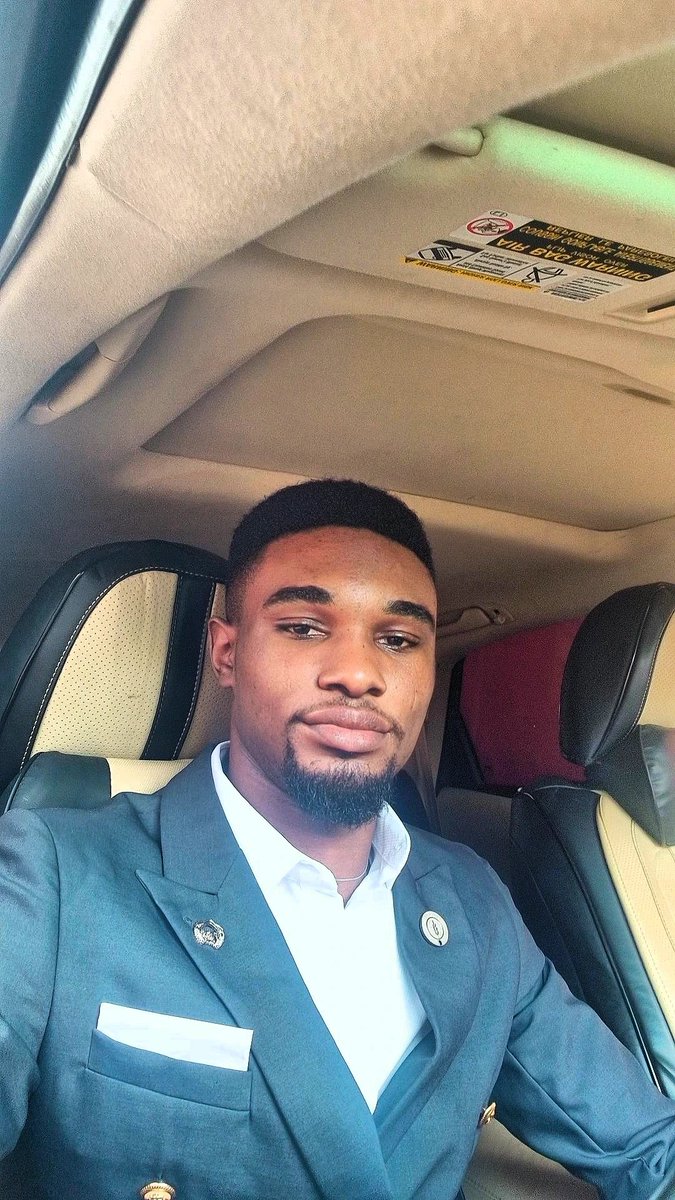 hammedomoyele's tweet photo. We've got two things to live with — The pain of losing and the joy of winning. You shouldn't be too depressed when you're in pain, and don't be overexcited when you're happy. 

#Motivation #BusinessGrowth https://t.co/jN1mLezZwe