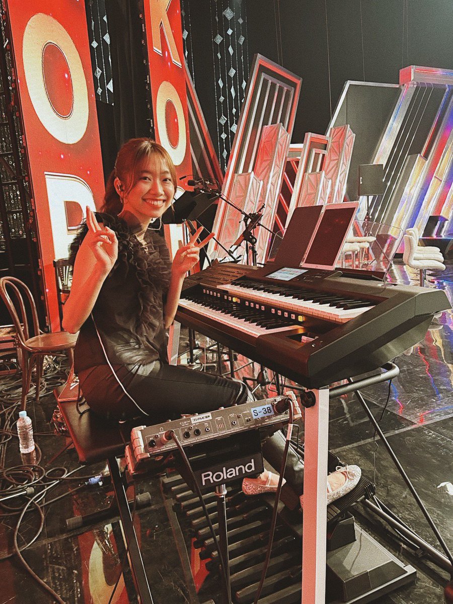 tgn_mb's tweet photo. 2025.01.16
歌ウマ女王日韓決戦 JAPAN ROUND🇯🇵🇰🇷
ブラスや弦などのオケ周りをエレクトーンで演奏させていただいていました!
あの部分緊張したなぁとか楽しかったなぁとか思い出しながら観てました😂
素敵な機会を頂きありがとうございました🤍
#YAMAHA #エレクトーン #electone #ELC02 https://t.co/1MlC12XmCk
