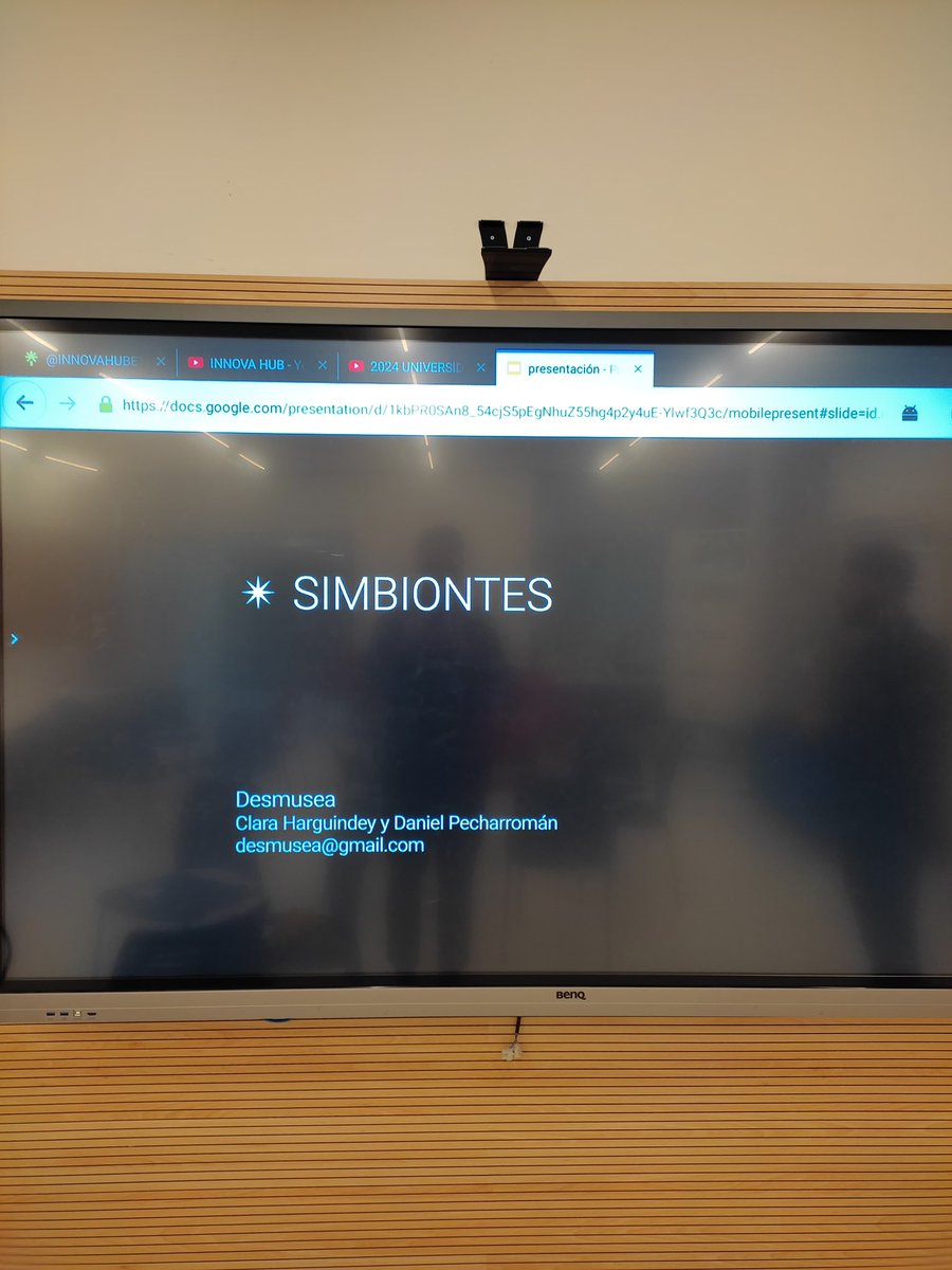 ETSIDI_UPM's tweet photo. También hablamos de espacios e intersecciones que genera la Ingeniería y la #IA. Para ello en la sesión presencial de hoy vamos a tejer redes sociales y profesionales in situ. Así impulsar la mediación, arte+ciencia y compromiso social de proyectos como #SIMBIONTES 🎓♻️💫🖼️ 👩🎨 https://t.co/XFKZnd1uUu