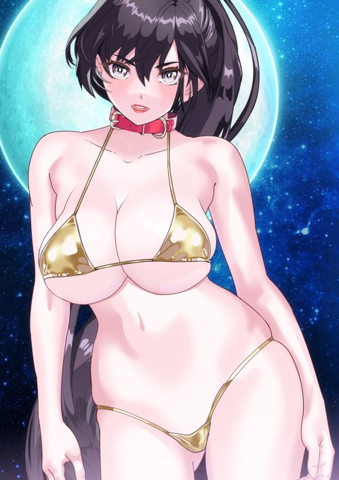 おはようございます❤(#^.^#)
黄金ビキニで黄昏れポーズ❣❣ 