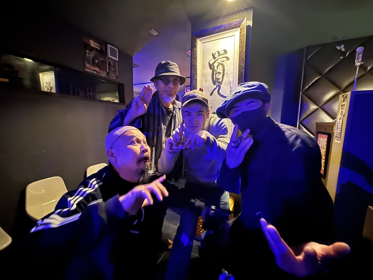 yallrocksick's tweet photo. 2025.01.04(土)New snake nest
@ Bside SOUNDS
→2025年ライブ初め。
#correkt
#CHEAT迷DAY
#油水
#ututu https://t.co/Tobw028ukg
