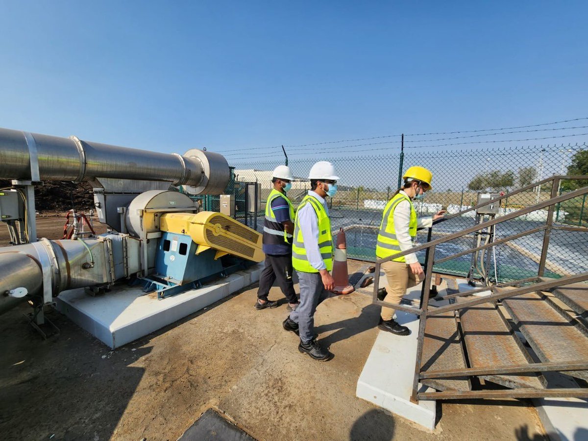 EdamaSolutions's tweet image. Mr. Faisal Alsulami, CFO of @SIRC_sa, visited Edama’s Pilot Organic Recycling Facility at KAUST to highlight our commitment to safety, innovation, and sustainability. #Vision2030 #CircularEconomy #Sustainability #WorkplaceSafety