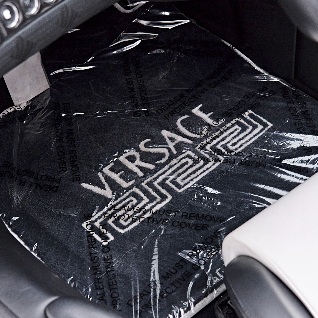 duPontREGISTRY's tweet photo. 2008 Lamborghini Murcielago Versace Roadster | 1 of just 2 in the world! | Asking Price: $899,999

This Versace Edition Roadster is a rare and exclusive collaboration between Lamborghini and the iconic fashion house Versace. It featured an original MSRP of $1,000,000!

The roadster's design is striking, featuring a bold combination of sharp angles, scissor doors, and a unique Nero Aldebaran black or Bianco Isis white finish exclusive to the Versace edition. The luxurious interior boasts hand-stitched Versace patterns on the leather seats and door panels, along with custom badging and trim