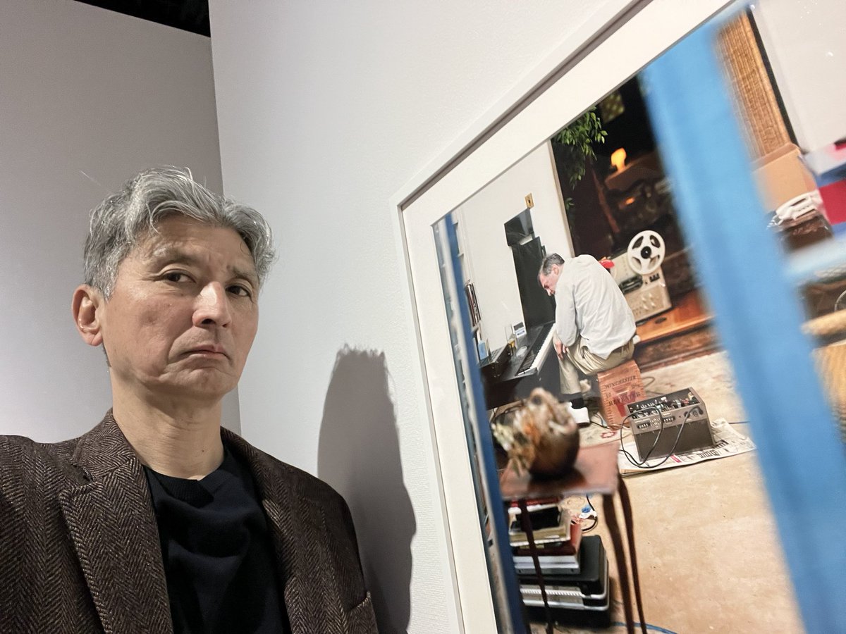 fukuda_tkc's tweet image. 恵比寿で家族、親戚との新年会の帰り/写真美術館でアレック・ソスの展示に立ち寄ると図らずもミシシッピの酔漢ウィリアム・エグルストンに会えた/デイヴィッド・リンチが亡くなった3日後の今日に、、、　#AlecSoth  #WilliamEggleston  #DavidLynch #東京都写真美術館