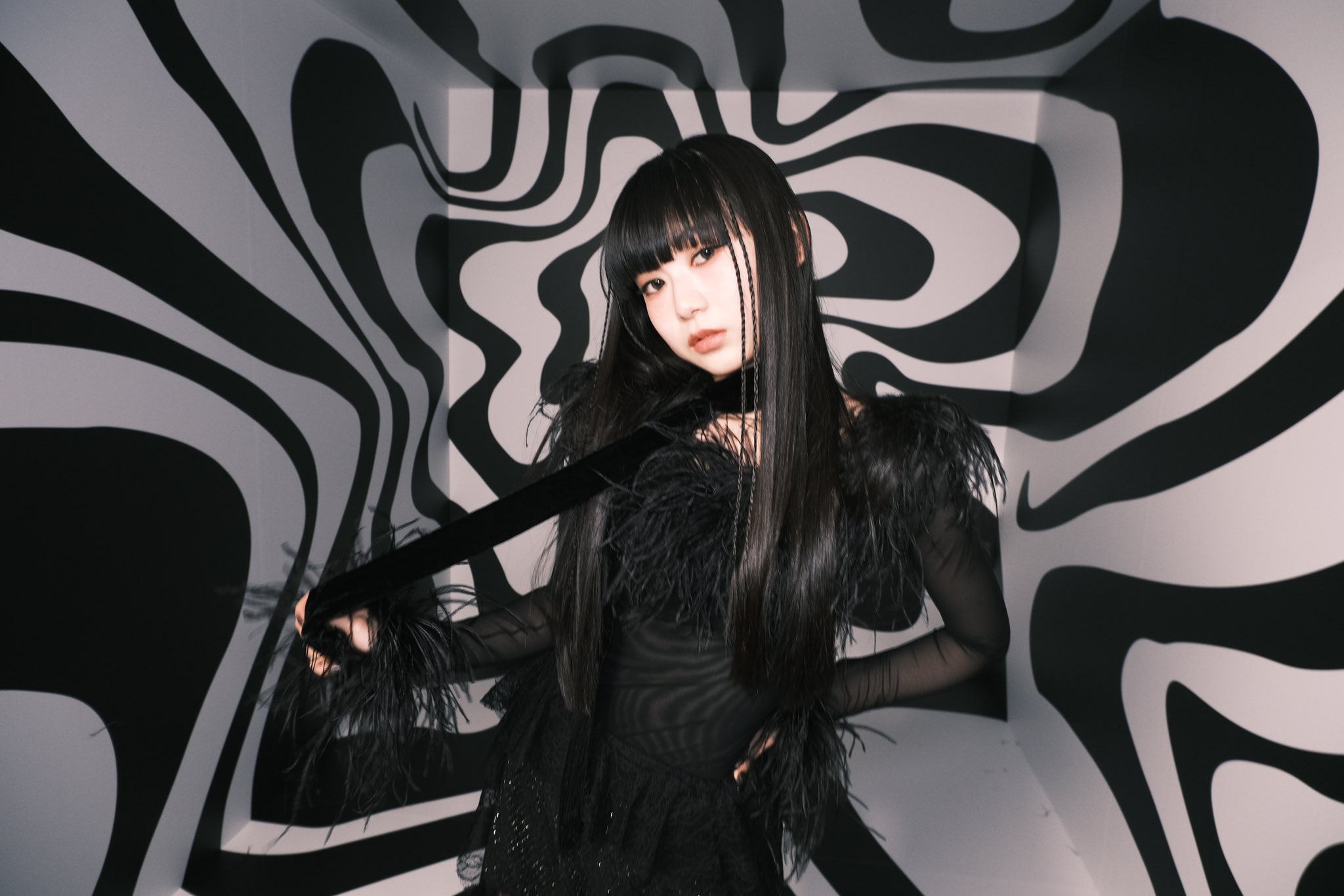 GhkGJGobkAETDo3?format=jpg&name=large