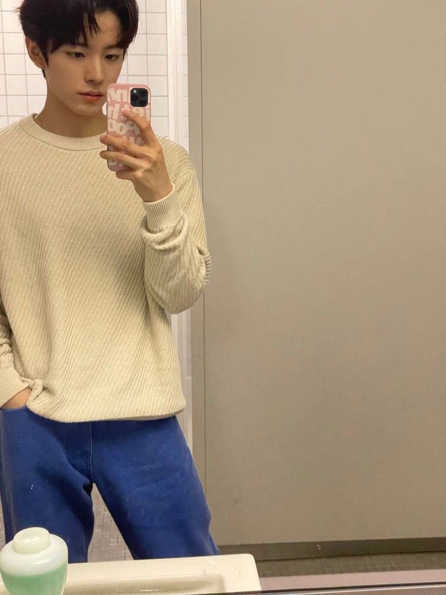 tokuarchive's tweet photo. 유우시 남친짤 사진 모음 타래로 https://t.co/fkyB4PcWum