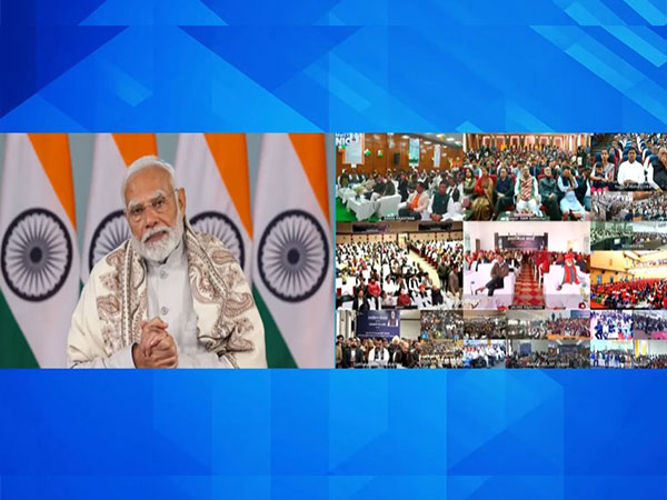 ani_digital's tweet photo. 'In the last 7-8 years, about 98 % of land records have been digitized': PM Modi

Read @ANI Story |   https://t.co/LuMp3b3OuF
#PMModi #SVAMITRA #propertycards https://t.co/pNpDiniwsu