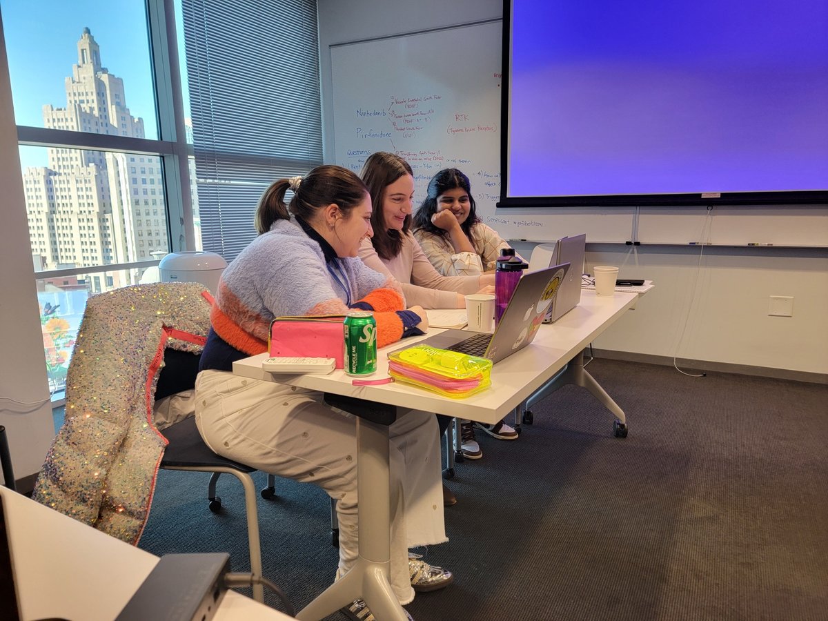 FordVersyptLab's tweet image. I am so proud of the team that Shayn Peirce-Cottler and I co-led focused on agent-based modeling of lung fibrosis and interventions. Eirini Kilikian, Claudia De Sousa Miranda Pérez, and Narshini Gunputh learned a lot and accomplished so much this week at #ICERM
