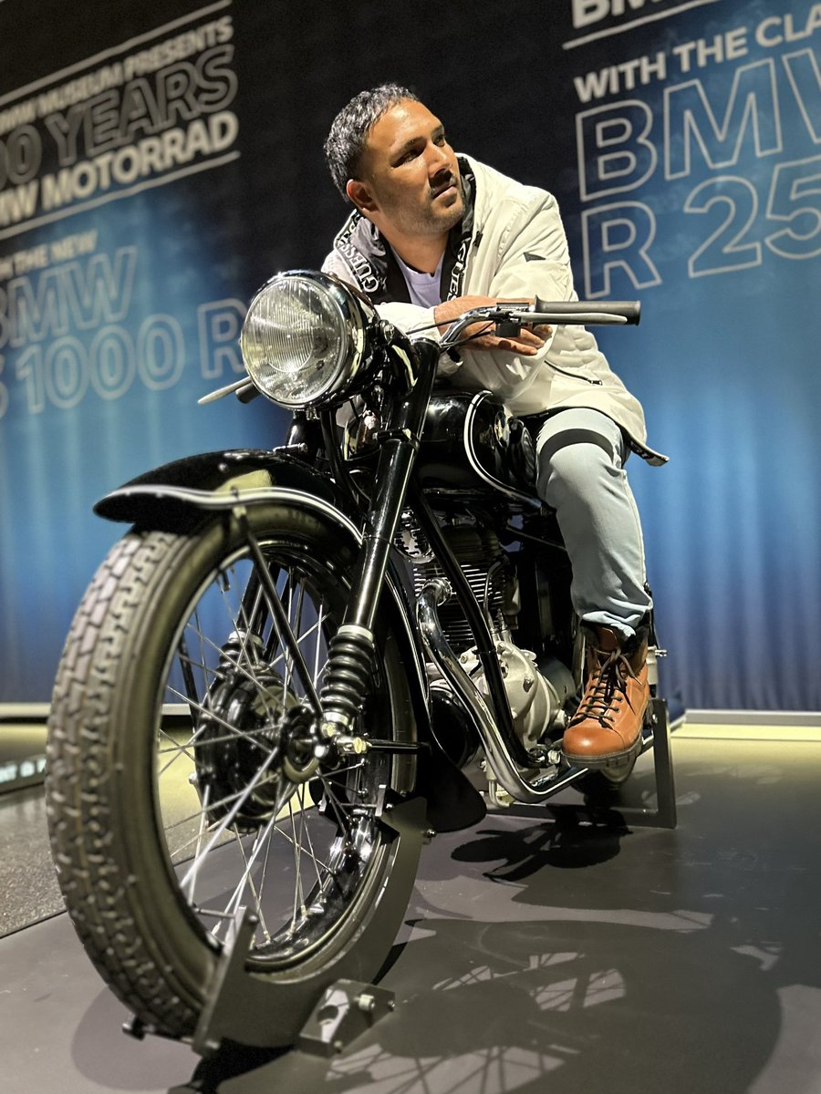 honeyniagara's tweet photo. From classic legends to futuristic beasts—BMW doesn’t just build vehicles; they build dreams on wheels. 🏍️🚗✨ Which one’s your favorite? 💙 #BMWPower #BMWMuseum https://t.co/KTEkyUmpnG