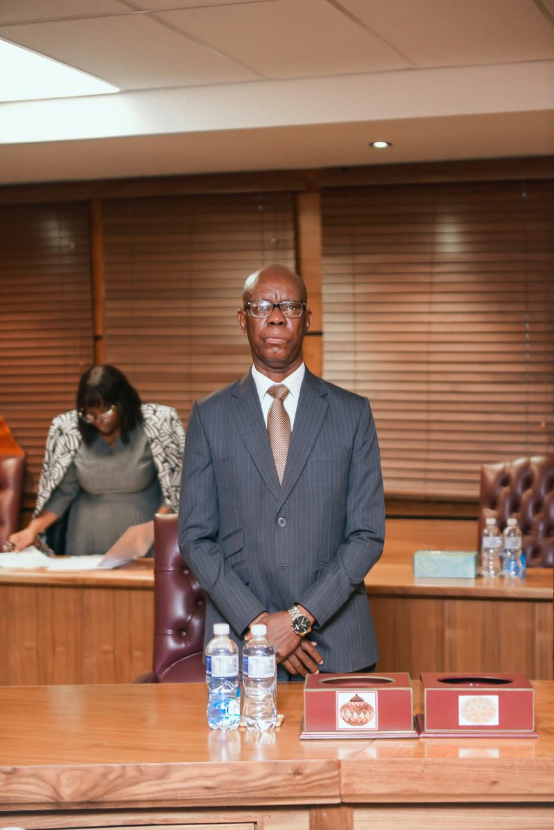 A New Era of Justice

Today, we announce the appointment of Chief Justice Gaolapelwe Ketlogetswe, ushering in a new chapter for Botswana’s judiciary. This significant moment underscores our unwavering commitment to justice, integrity, and the rule of law.

Chief Justice