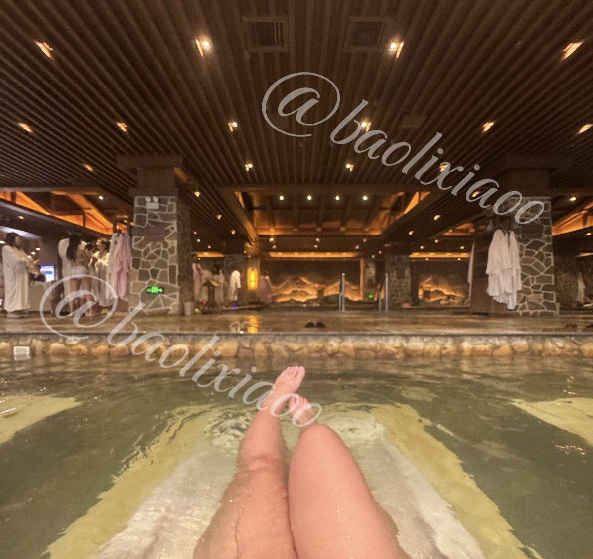 黄推福利内容 - BB依一的精彩图片 福利姬BB依一分享的黄推图片2 - 网红私拍内容