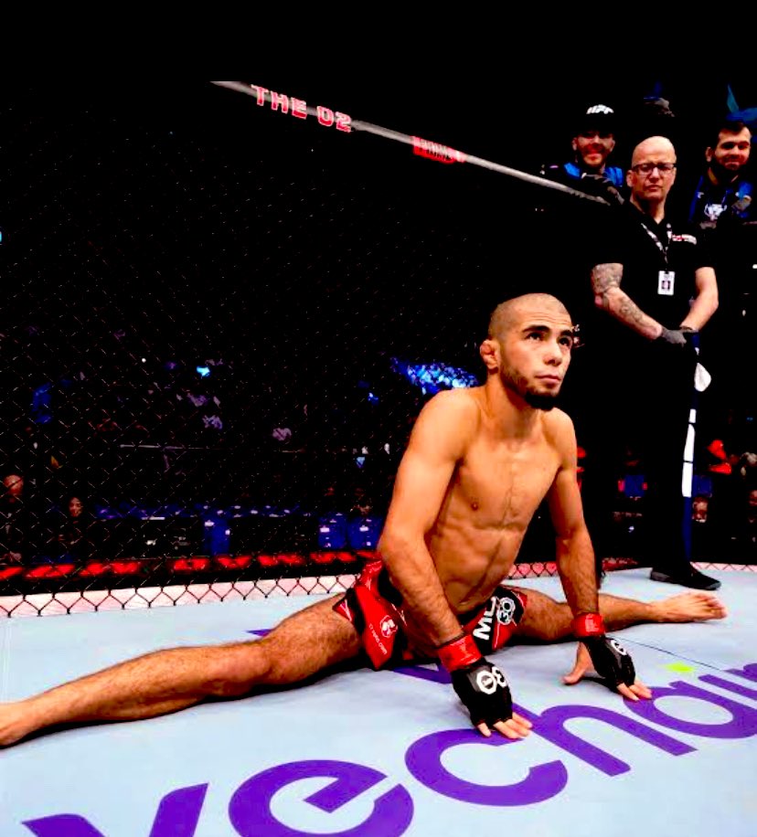 Imagine being so good at 24 that the ufc tells you to stop wrestling and then you out strike manel kape one of the best strikers in the division .

Please come back to the ufc and beat Pantoja <a href="/muhammadmokaev/">Muhammad Mokaev</a>