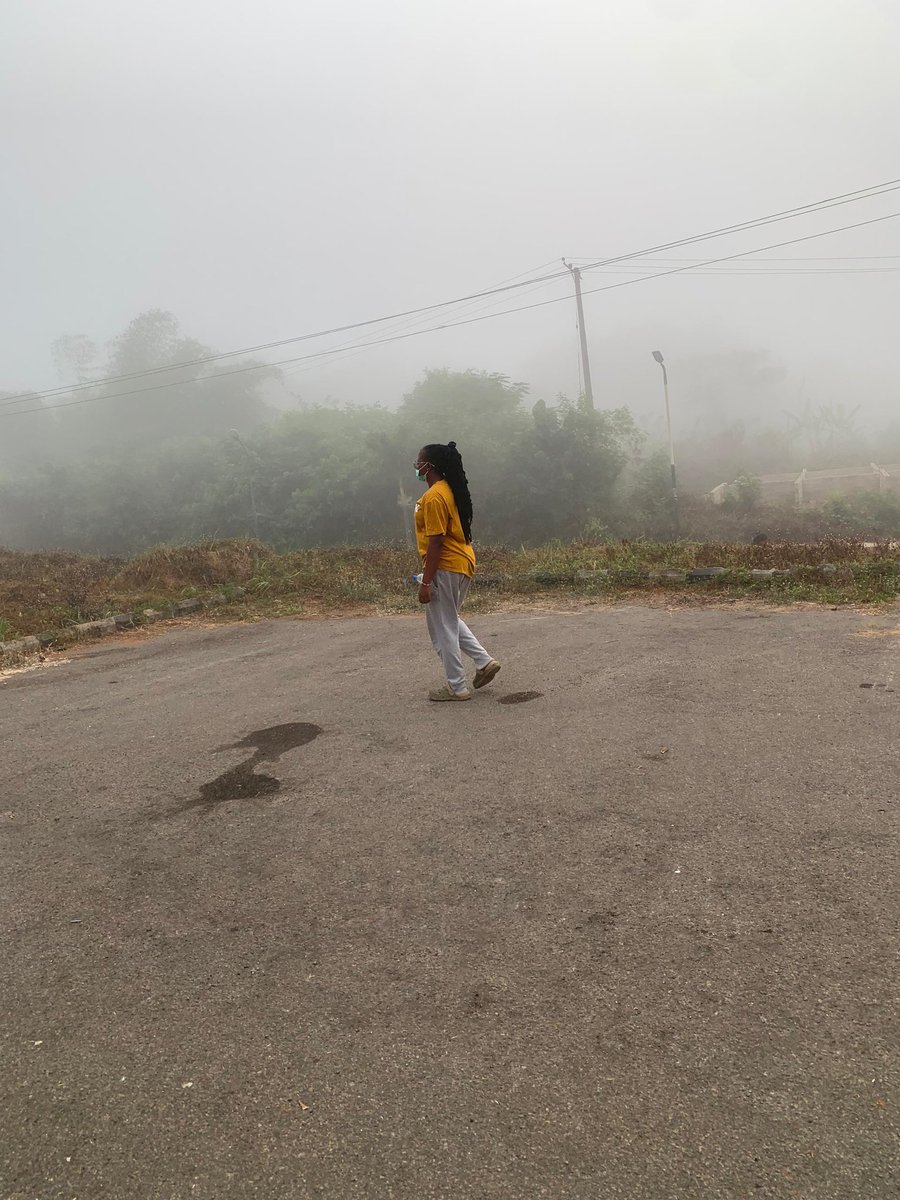 Oluwabimpe2503's tweet photo. Another @ploggingnigeria episode today!
Itโs inspiring to see us come together early to keep our environment clean.
Proud to be a Plogga
And did you catch that fog this morning?
What a view!
#futaploggas #ploggingnigeria #ploggas #keeptheenvironmentclean https://t.co/e9d9UKOsMD