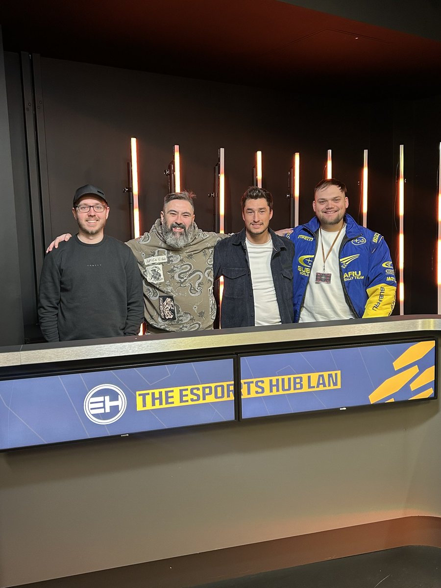ESHUB (@theesporthub) on Twitter photo Ready to get things underway 🎤
<a href="/Major_Chafing/">MajorC</a>
<a href="/PabIoCasts/">NotSpanishPablo</a>
<a href="/ConnyCasts/">Conor 'Conny' Albery</a>
@TheMarkOfGee
Live soon at twitch.tv/theesportshub Ready to get things underway 🎤
<a href="/Major_Chafing/">MajorC</a>
<a href="/PabIoCasts/">NotSpanishPablo</a>
<a href="/ConnyCasts/">Conor 'Conny' Albery</a>
@TheMarkOfGee
Live soon at twitch.tv/theesportshub