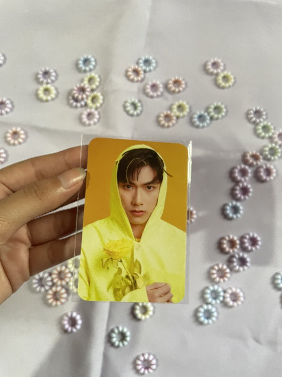 lovrukkk's tweet photo. WANT TO SALE‼️‼️

Photocard ohmnanon &amp; ohm pawat

#ตลาดนัดgmmtv #OhmNanon https://t.co/diZ2IGbZsd