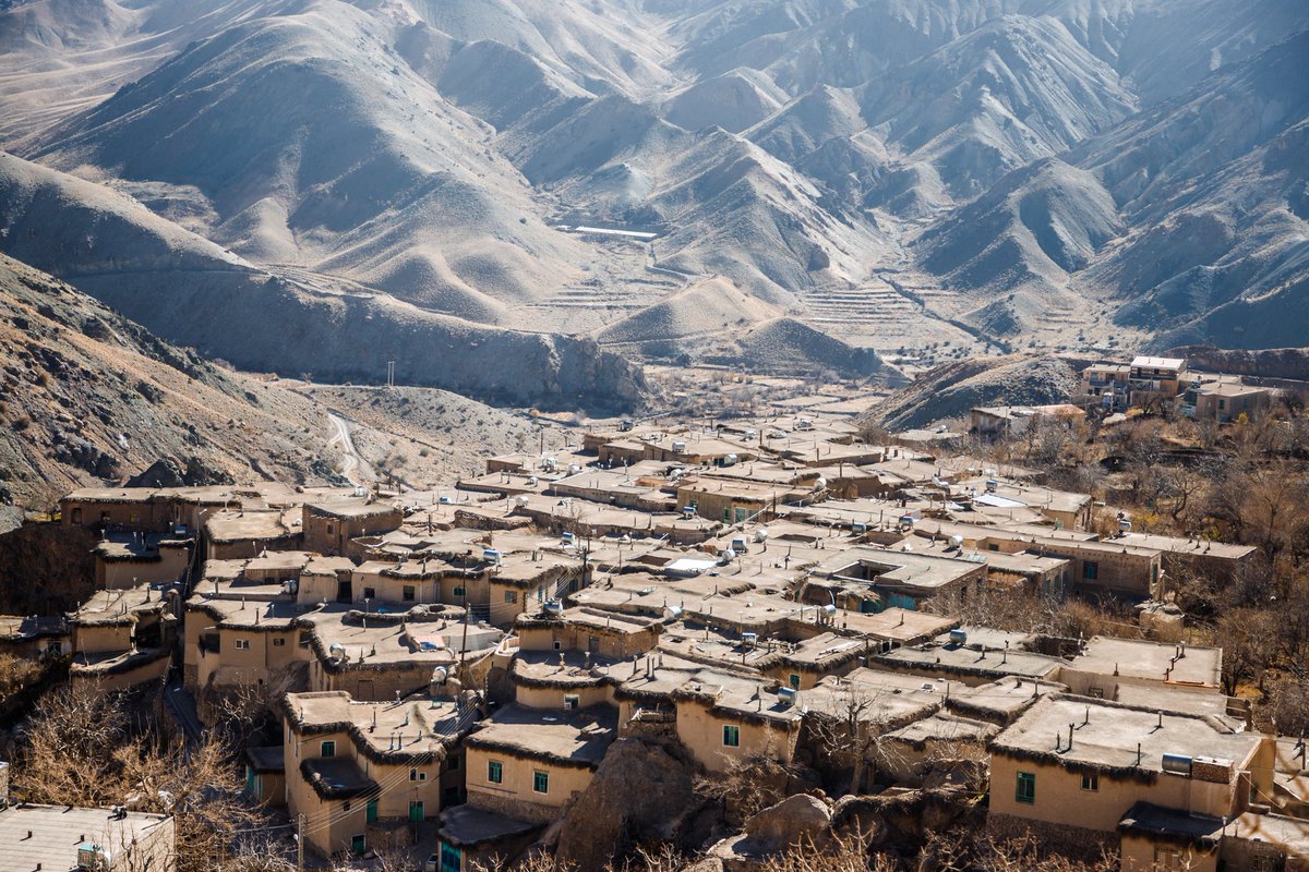 روستای هدف گردشگری چنشت شهرستان سربیشه
عکاس:احسان محمودی
#خراسان_جنوبی #شرق_باشکوه #ایران_ببین #سربیشه #چنشت #گردشگری