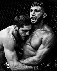 nasheedio's tweet photo. NOOOOOOOOOOOOOOOOOOOOOOOO!!! 

Arman is OUT of his fight vs Islam Makhachev. 

#UFC #UFC311 #MMA https://t.co/MkXXVF4PPy