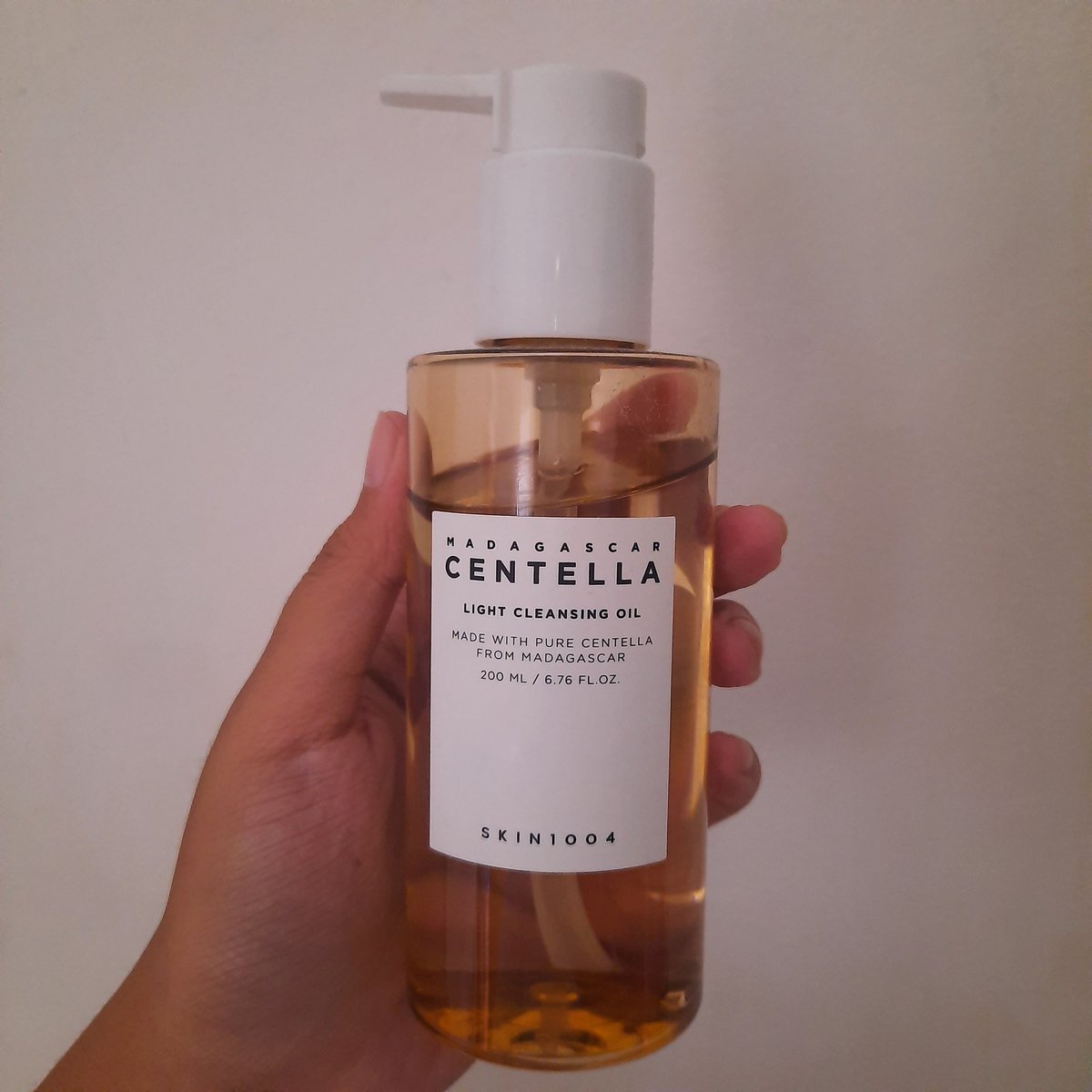 tomyaaam's tweet image. ada yg mau? bayar ongkir aja, ga cocok😭