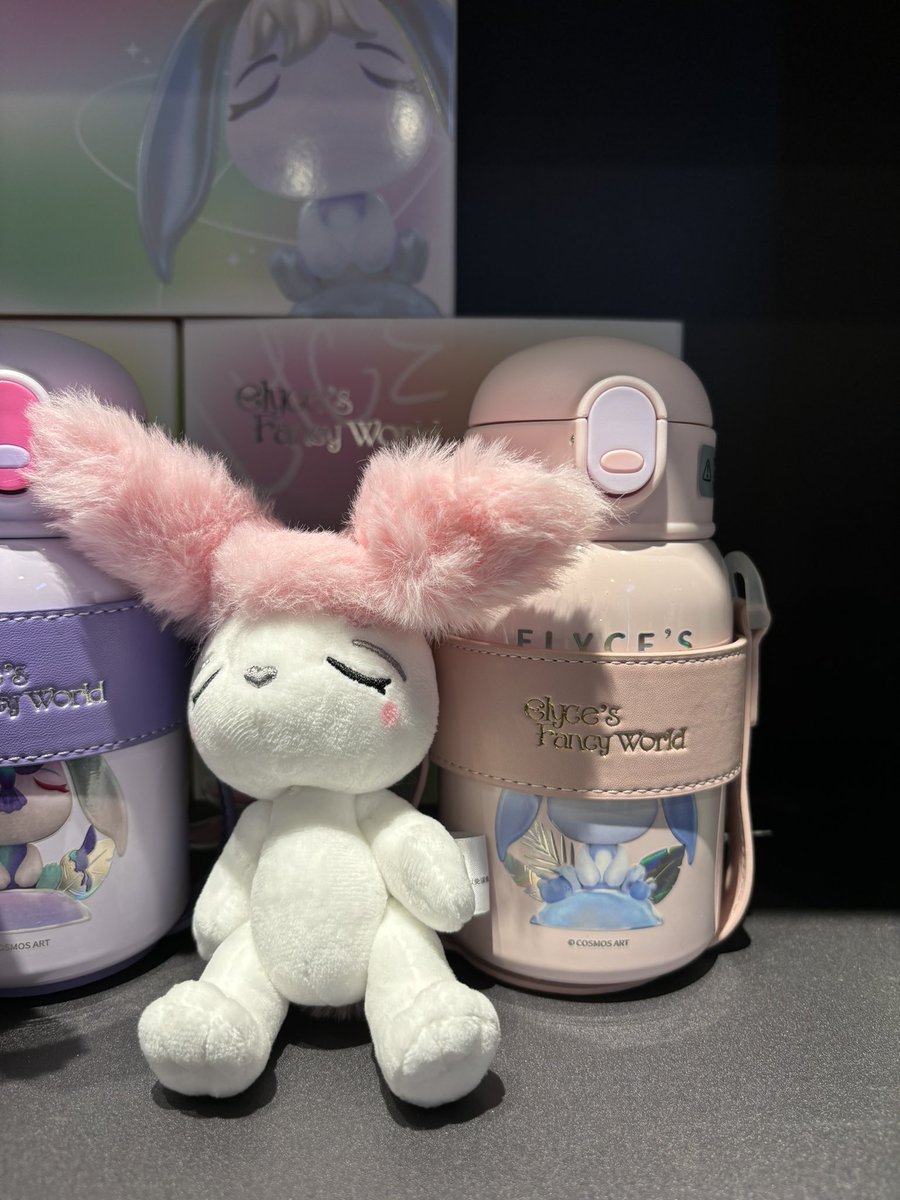 himawarifcfc's tweet image. น่ารักกก @spancetimecube  

#cosmosbear #spacetimecube #seaconbangkae