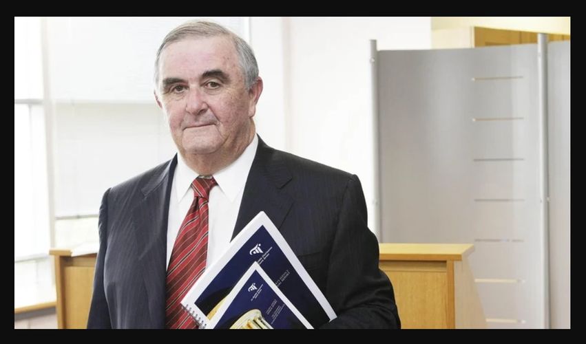 UCD Sutherland School of Law (@ucdlawschool) on Twitter photo Mr Justice John L Murray died #OTD 2 years ago. He was Chief Justice, 2004-11. As a <a href="/ucddublin/">University College Dublin</a> student in the 1960s, he was President of <a href="/TheUSI/">Union of Students in Ireland</a>, 1966-67 (as later <a href="/john_logue/">John Logue</a> BCL '12 was, 2012-13).
en.wikipedia.org/wiki/John_L._M… Mr Justice John L Murray died #OTD 2 years ago. He was Chief Justice, 2004-11. As a <a href="/ucddublin/">University College Dublin</a> student in the 1960s, he was President of <a href="/TheUSI/">Union of Students in Ireland</a>, 1966-67 (as later <a href="/john_logue/">John Logue</a> BCL '12 was, 2012-13).
en.wikipedia.org/wiki/John_L._M…