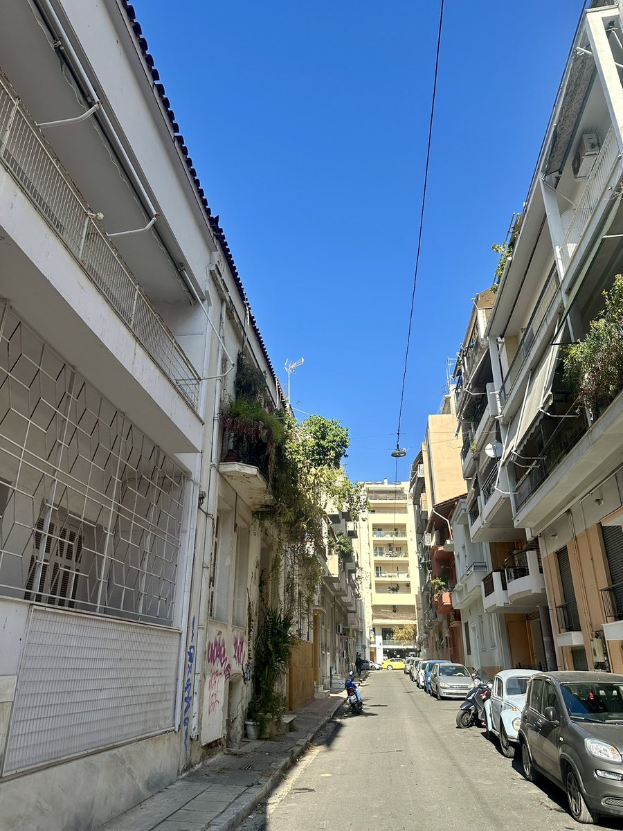 FanakidiF's tweet photo. Και κάπως έτσι καλημερούδια σας και πολύ πολύ καλό μας Σ/Κ!!!!! 😉🥰 https://t.co/evOrPvVNDQ