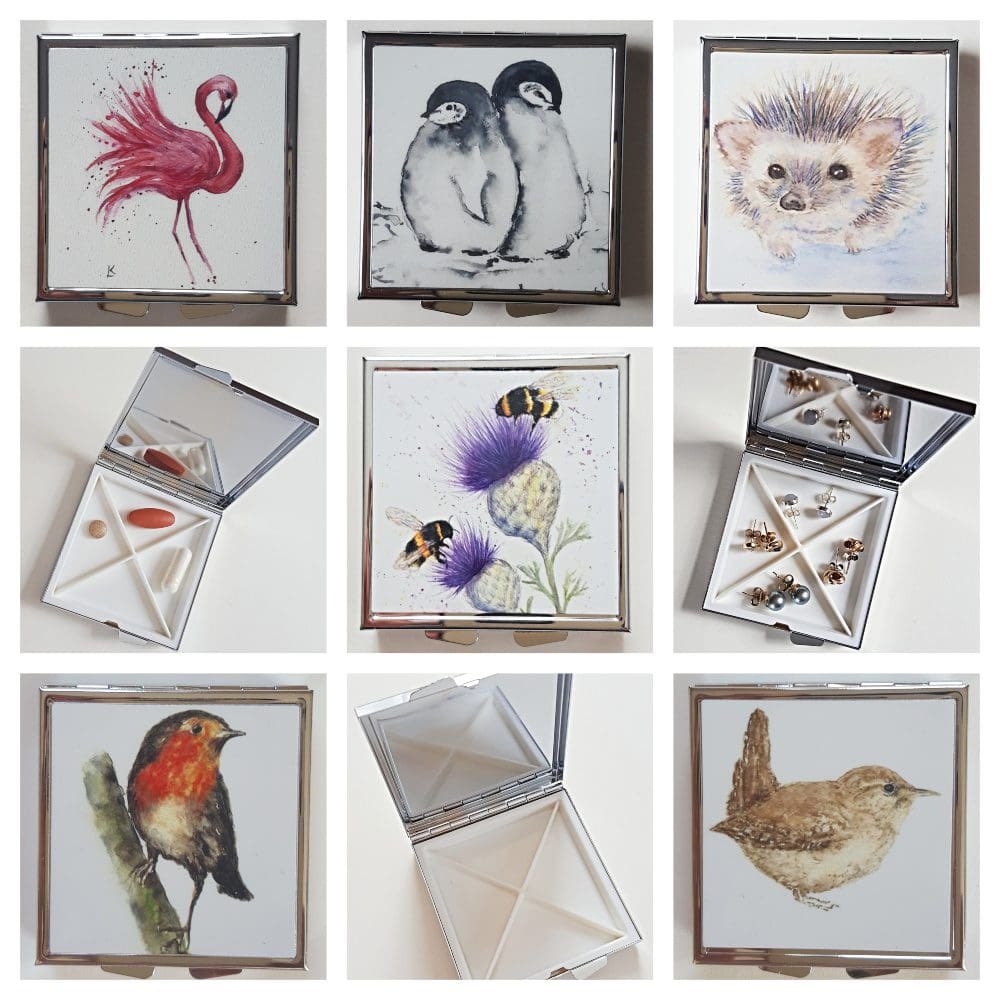 BoostersTbch's tweet image. These handy sized Animal Pill or Earring Boxes have beautiful original artwork by @kblacey 

thebritishcrafthouse.co.uk/product/animal…

#CGArtisans #UKGiftAM #pillbox