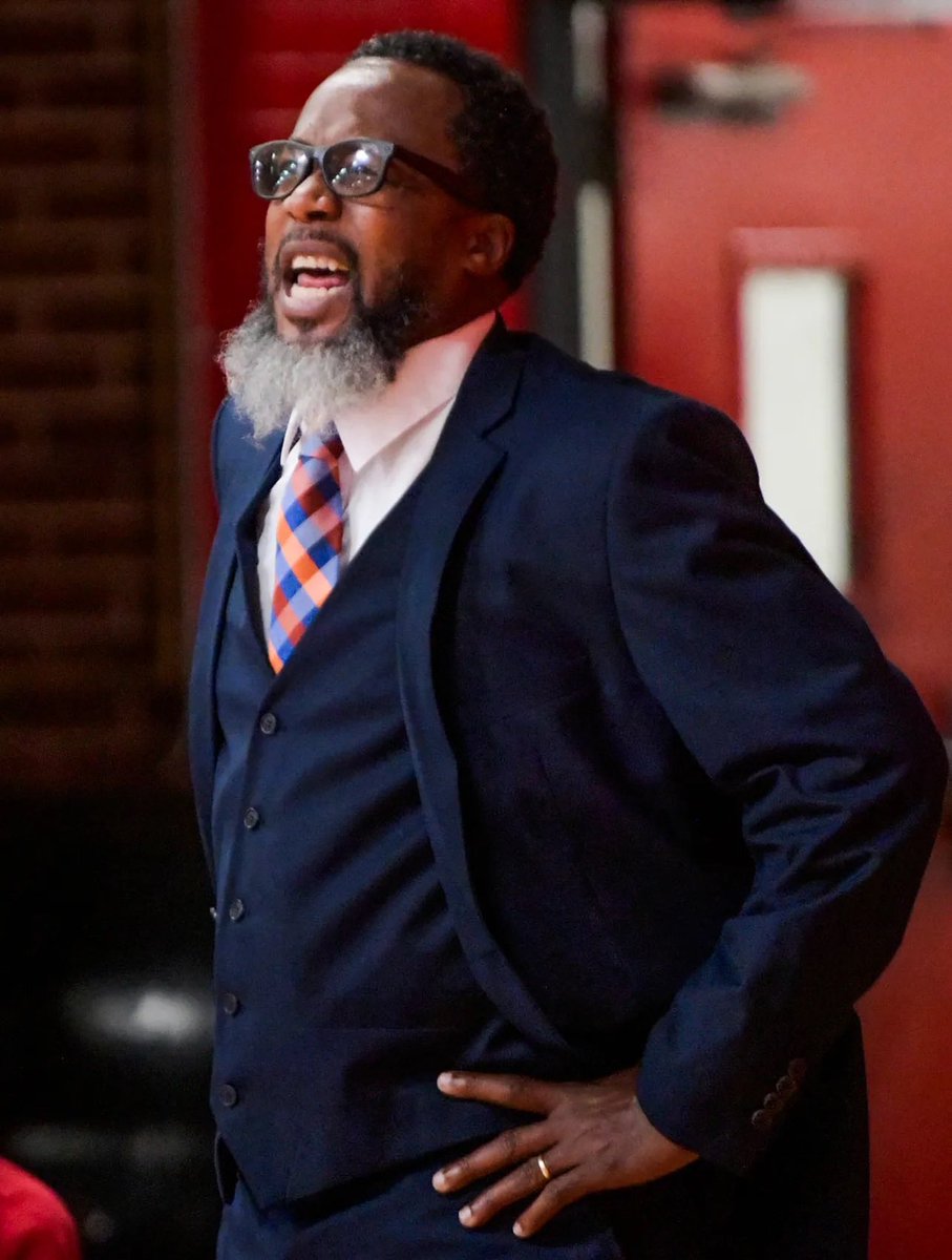 Tonight was nothing short of amazing. We celebrated 20 years of Coach Bryant Johnson. To know him is to love him. Coach Johnson is a class act. Thank you for what you’ve done. Thank for what you’re gonna do. Thank you for what you mean to so many. <a href="/CoachJs0uthman/">Coach Johnson</a>