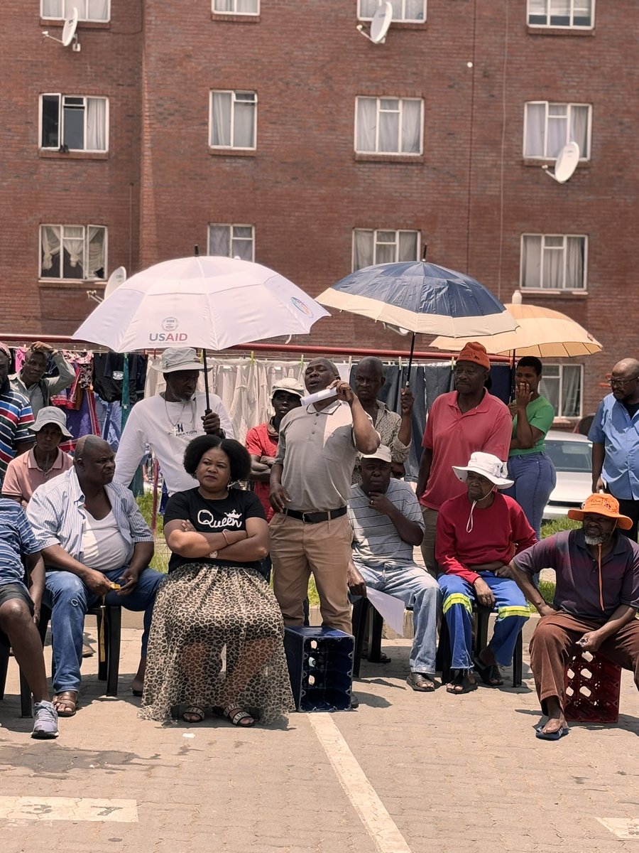 SpeakerofJoburg's tweet photo. Residents request comprehensive security systems to prevent unauthorized access & improve safety in the complex. #SecureHousing
#LetsFixJohannesburg https://t.co/pvJQkaCLWT