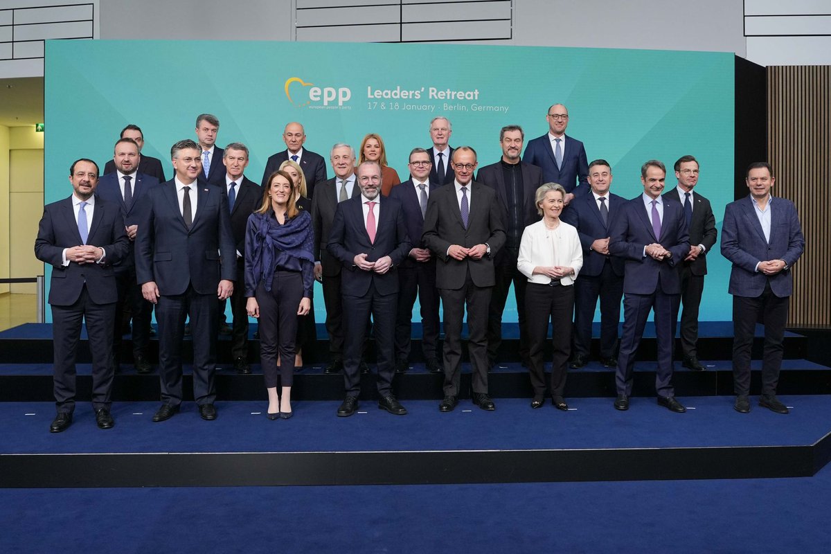 bernardgrechmt's tweet photo. Great @EPP meeting in Berlin. 

Stronger, together, we will ensure better quality of life for European citizens by boosting competitiveness, tackling migration issues and making security a key priority.

🇲🇹🇪🇺 https://t.co/biI3cqfAbq