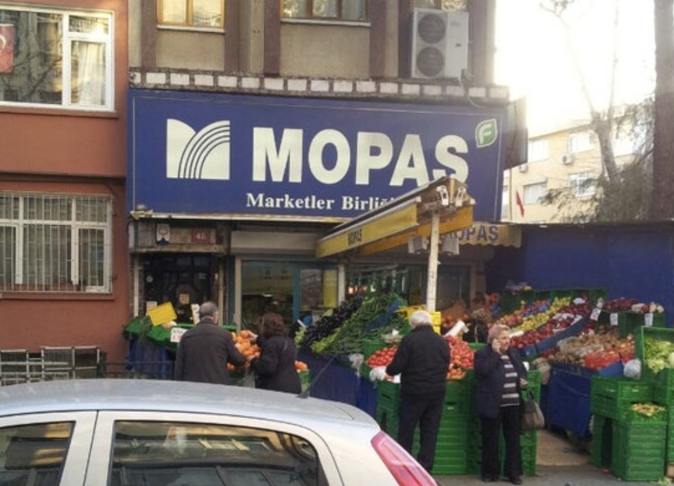 yavuz_invest's tweet photo. Yakında bakkalları da halka arz edersiniz diyorduk
Gerçekten ediyorlar

Bakkaldan biraz hallice #mopas halka arzdan 2 Milyar TL kazanacak

Sokağa atacak parası olan katılsın ne diyeyim yazık https://t.co/pZWkL3ck7u