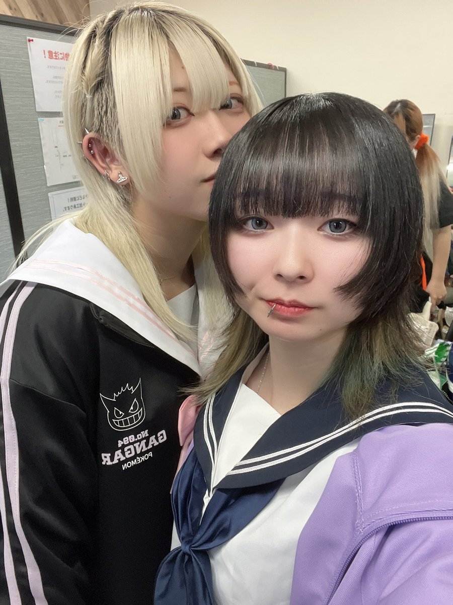 kanamiya_06's tweet photo. 静かの海ライブありがとうございました！
フジヤマサムライの前奏部分間違えなかったし、全力で楽しめてほんとによかった！！🥺🥺

あまねとツーショとるの忘れてた😭😭 https://t.co/vL8rGdT4K7