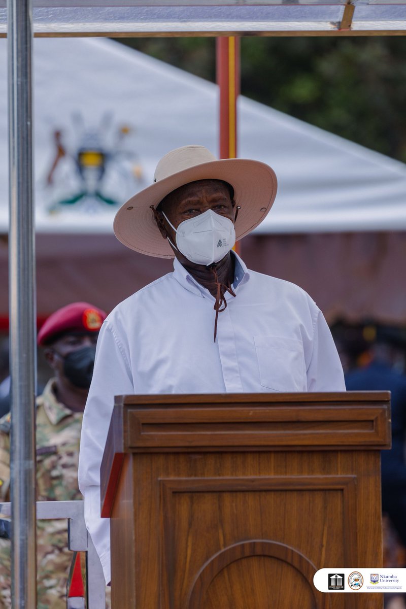 NPCPatriots's tweet photo. The Chief patron of all Patriotism clubs, H.E Yoweri Museveni the President of the Republic of Uganda and First Lady maama Janet Museveni have arrived @NkumbaUni to officiate the pass-out ceremony of student leaders who have completed a two-week Patriotism training. https://t.co/WVyvwa1xpl