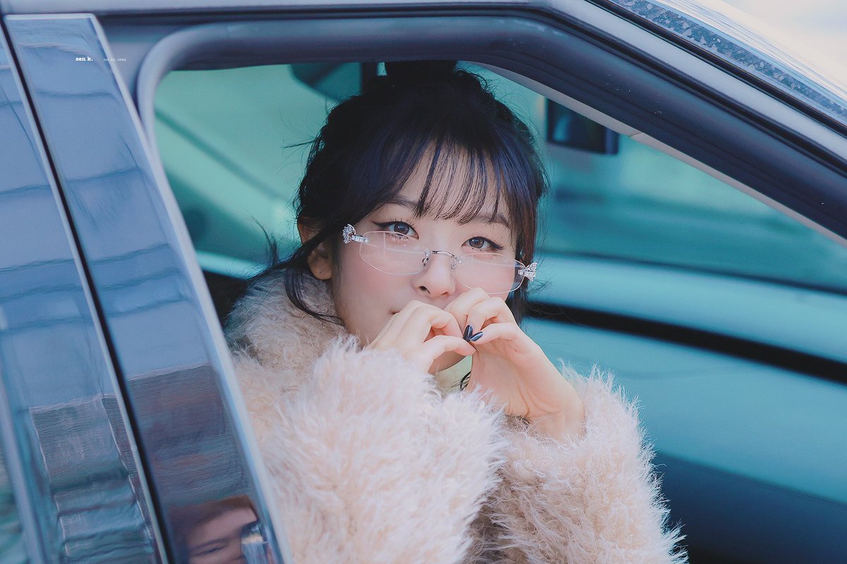 sensible_k's tweet photo. 250118 퇴근 #슬기 #seulgi 뜰좋 https://t.co/tCgM7l0nL8