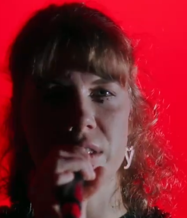 zlyaleh666's tweet photo. Just noticed her earrings!1!!!1111!
https://t.co/OWOJY9oKk6 https://t.co/VDG58tdKqu